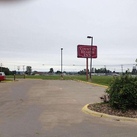 Country Hearth Inn & Suites Willard Exteriör bild